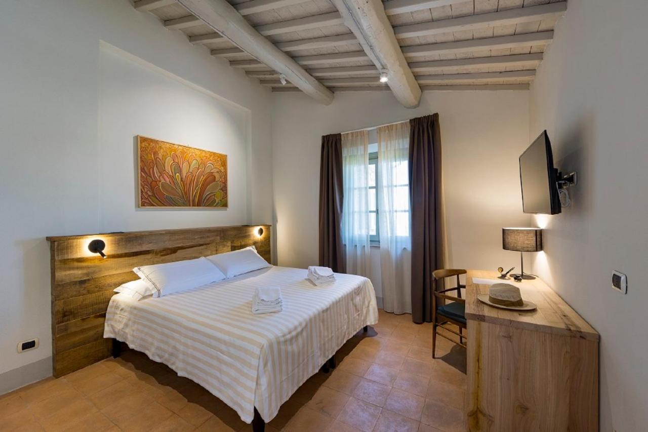 Agriturismo Podere L'Aione Scansano Exterior photo