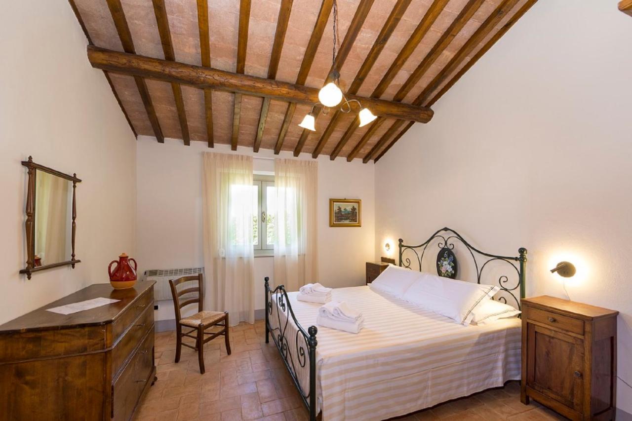 Agriturismo Podere L'Aione Scansano Exterior photo